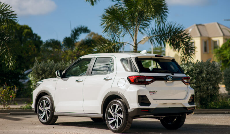 Toyota Raize full